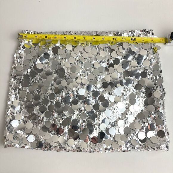 Edikted Sabina Low Rise Sequin Mini Skirt in Silver sz Disco Skirt Mirror Ball - Picture 5 of 8
